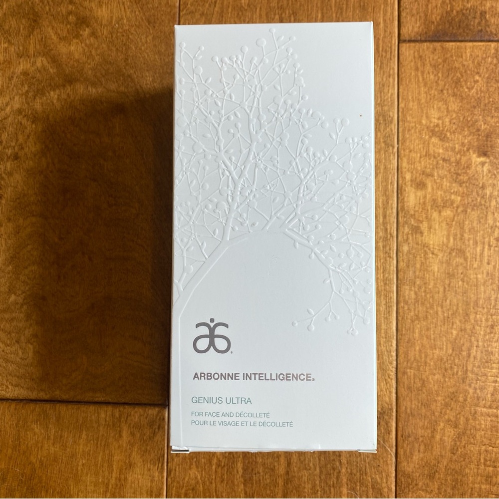 Arbonne Intelligence Genius Ultra - White